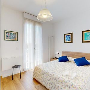 Camera con letto king size
